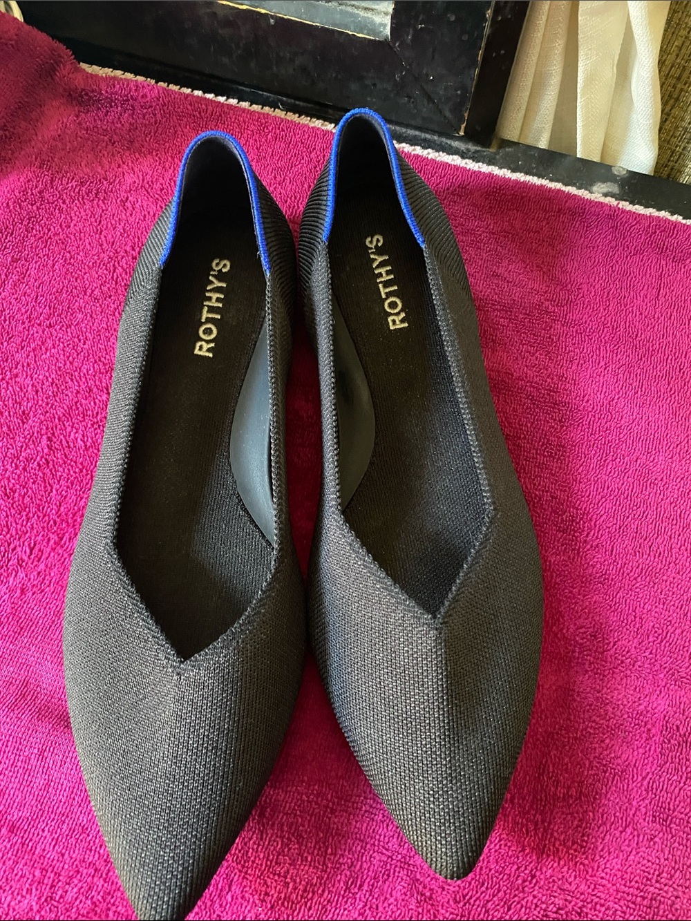 Rothy's Black Pointed Knit Flats with Blue Trim